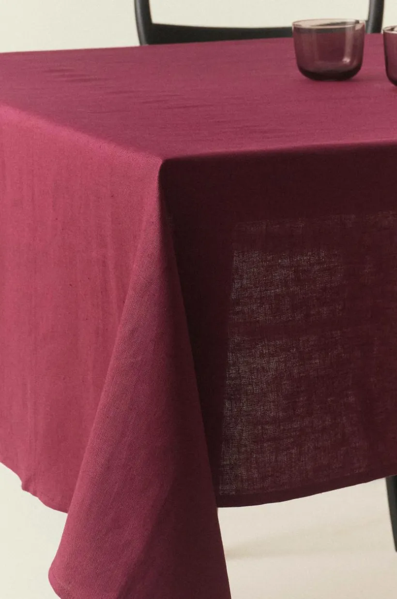 Jotex Pöytäliinat^ELI Pellavapöytäliina