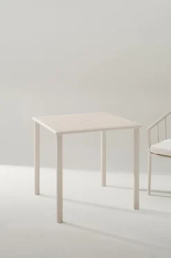 Jotex Puutarhapöydät|Ulkokalusteet^MENTON Ruokapöytä 75x75 Cm