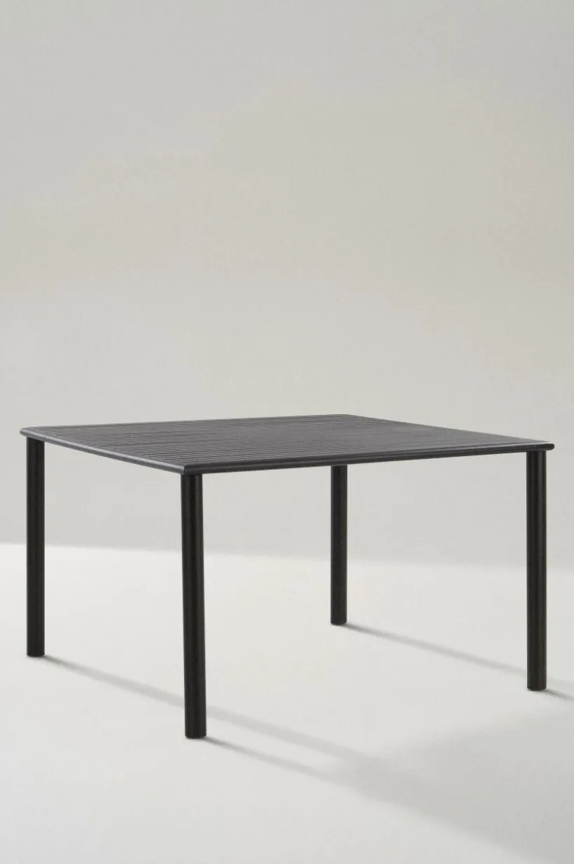 Jotex Puutarhapöydät|Ulkokalusteet^MENTON Ruokapöytä 120x120 Cm