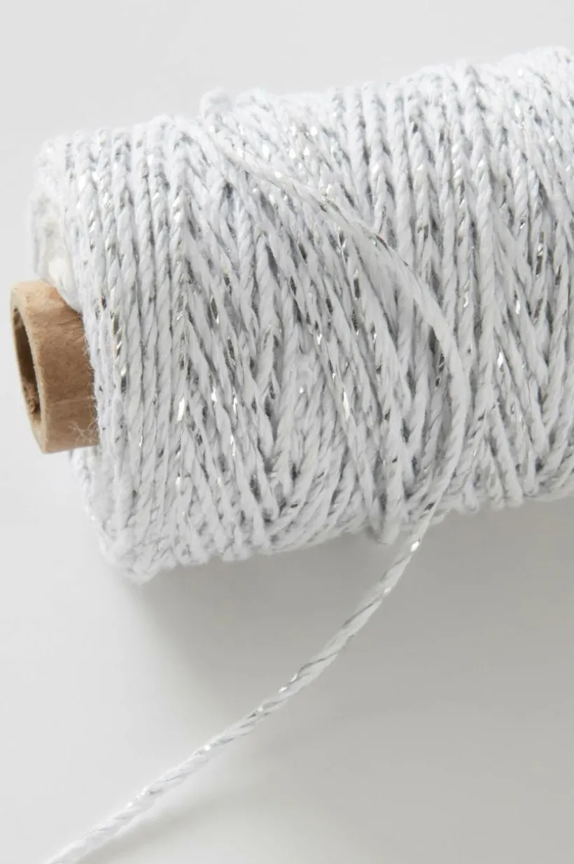 Jotex Lahjapaperit & Lahjanauhat|Joulukoristeet^ROSIE Koristenyöri - Pituus 50 Metriä