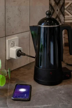 Jotex Valaisintarvikkeet|Kattovalaisimet^SMART PLUG Etäohjattava Ajastin