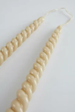 Jotex Kynttilät|Joulukoristeet^TWISTER Kynttilät, 2/pakk.