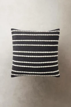 Jotex Koristetyynyt & Tyynynpäälliset^Tyynynpäällinen EIVOR 50x50 Cm